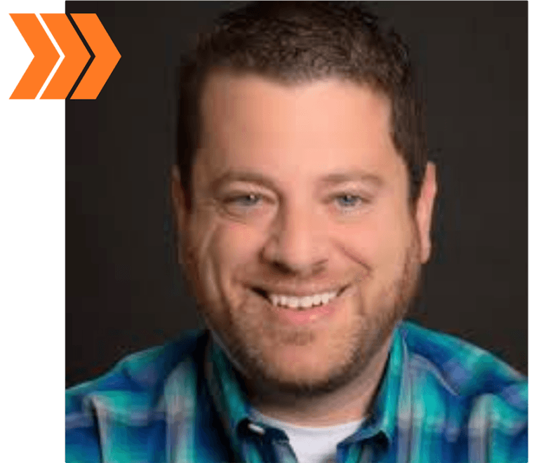 headshot of harlan landes